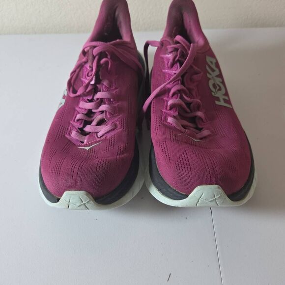 Hoka One One Women's Mach 4 Athletic Running Sneakers Shoes Fuchsia Black Size 8 - Picture 2 of 8